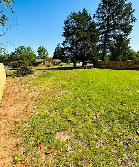 101 Williams Dr — Photo 10