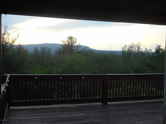5th image of 602 Hearthstone Cir