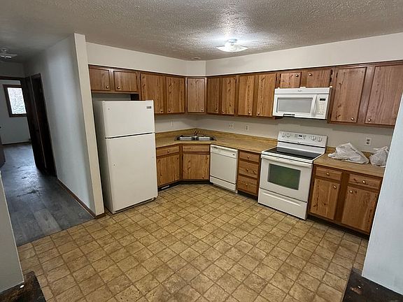 3rd image of 4568-4588 Trevor Cir #4568TREVOR-1