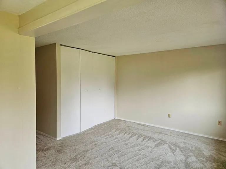 3056 Twin Oak Pl NW — Photo 10