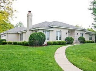 2950 Flossmoor Rd, Flossmoor, IL 60422