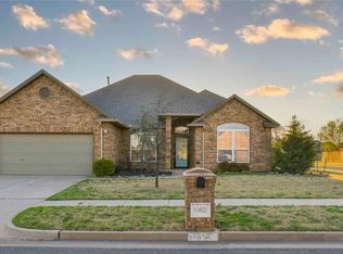16621 Valderama Way, Edmond, OK 73003