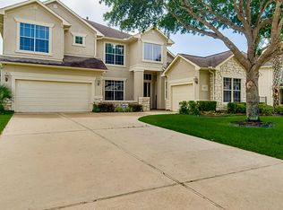 5303 Turning Leaf Ln, Sugar Land, TX 77479