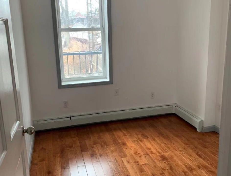 1st image of 12 Bay 50th St Floor 1