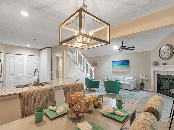 4th image of 9846 Moorings Dr
