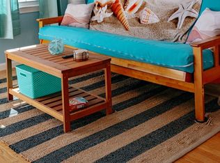 100 Ashworth Ave UNIT B, Hampton, NH 03842