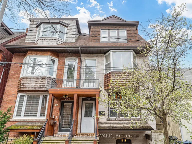 208 Ontario St #UPPER — Photo 1