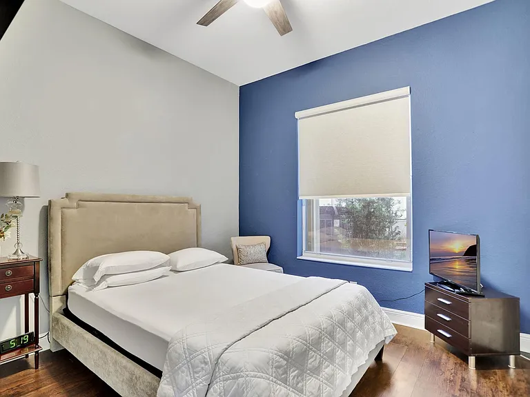 6355 NW 107th Ter — Photo 22