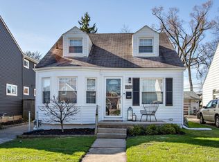 1209 Harvard Rd, Berkley, MI 48072