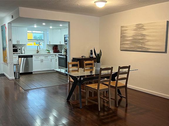 5th image of 2061 NE 123rd St #2061