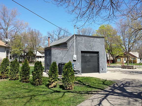 5th image of 3352 Minnehaha Ave