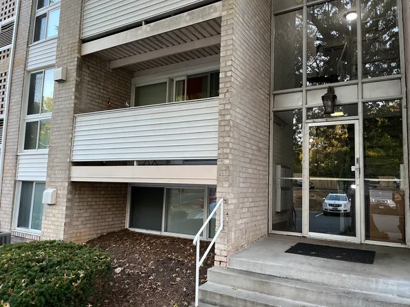5610 Bloomfield Dr Suite 101, Alexandria, VA 22312