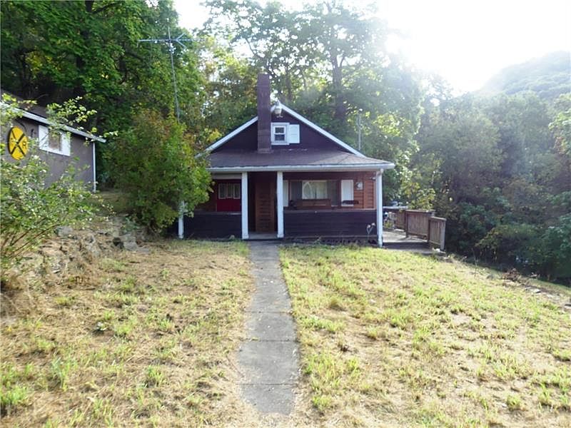 1st image of 112 Belltown Rd