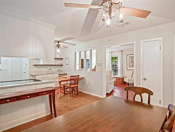 322 Wylie Dr — Photo 7
