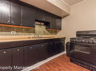 8 Regina St, Pittsburgh, PA