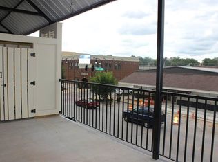 223 N Montgomery Ave APT 206, Sheffield, AL 35660
