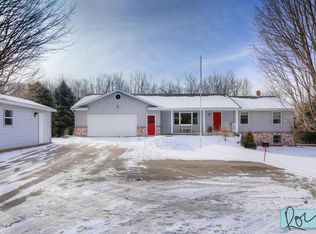 928 133rd Ave, Wayland, MI 49348