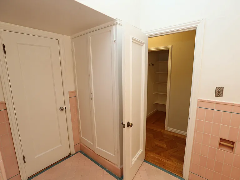 1701 N Point St #106 — Photo 19