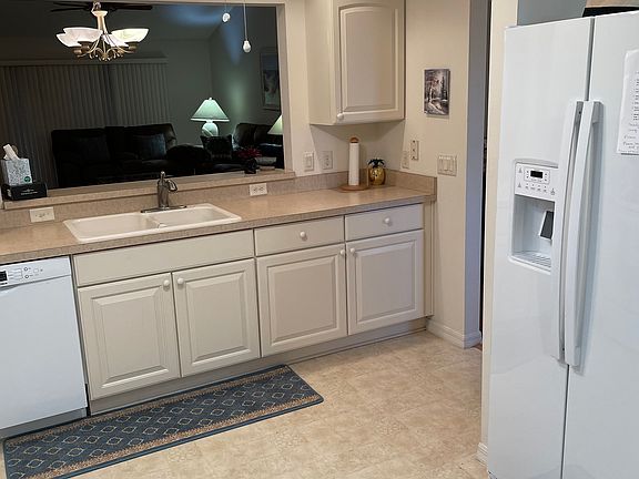 4th image of 17447 SE 72nd Overbrook Ct