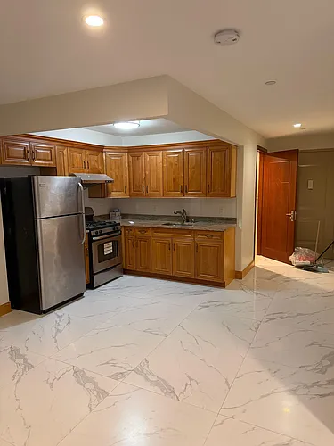 35-61 84th St #405 Photo 1