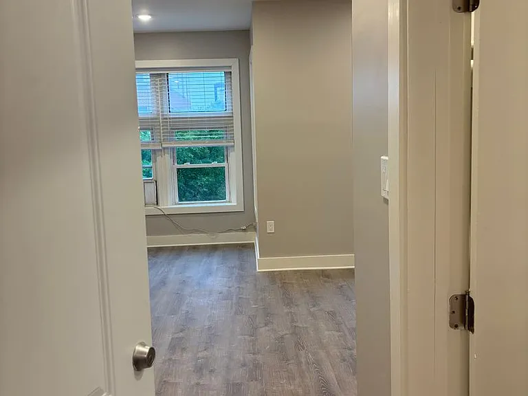 Euclid Properties — Photo 36