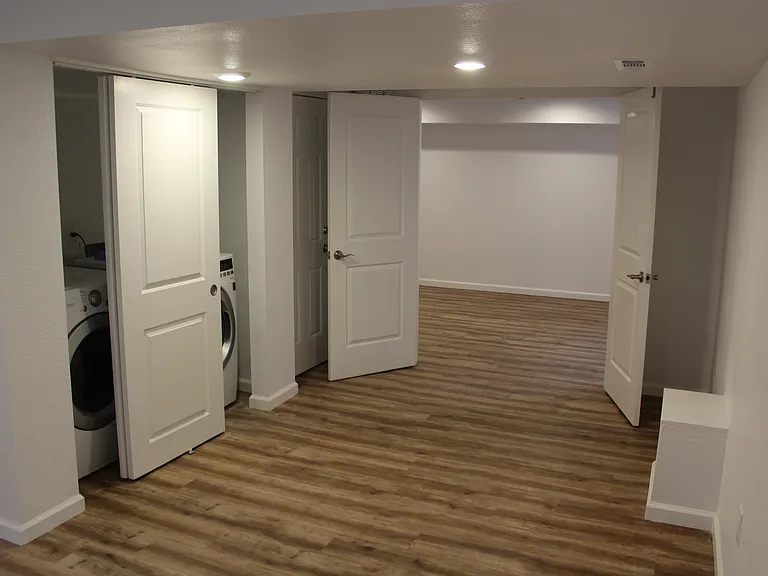 2712 S Cole Ct #BASEMENT — Photo 16