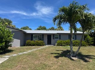 709 SE Alamanda Way, Stuart, FL 34996