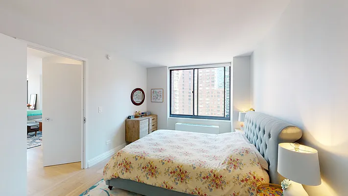 Rented by Oxford Property Group | media 9