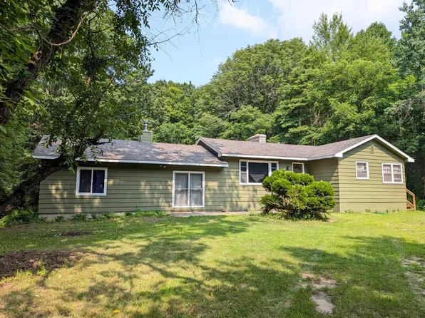 16506 39 1/2 St, Bloomingdale, MI 49026