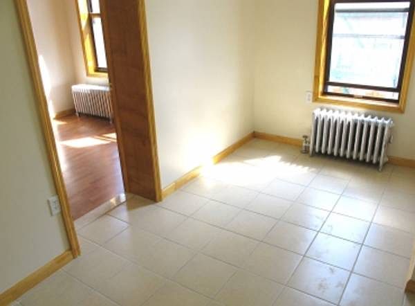 Building Photo 3