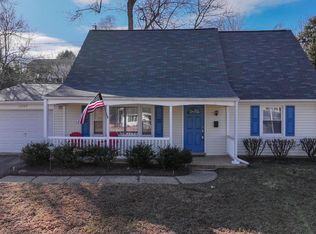 12809 Kemper Ln, Bowie, MD 20715