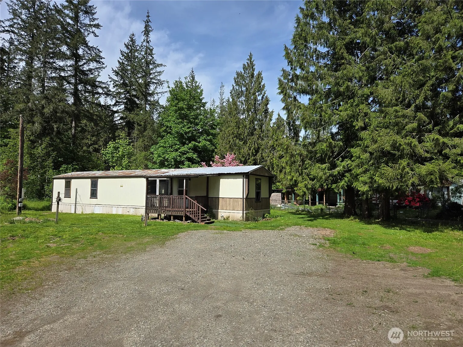 46400 Baker Loop Road photo 1