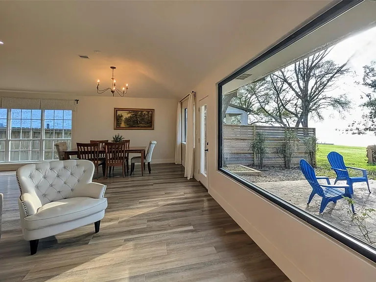 12915 Blueberry Hl — Photo 11