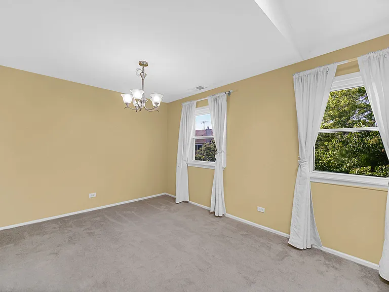 2403 Mallow Ct #Z2 — Photo 8
