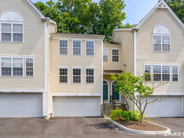 1703 Eaton Court #1703, Danbury, CT 06811
