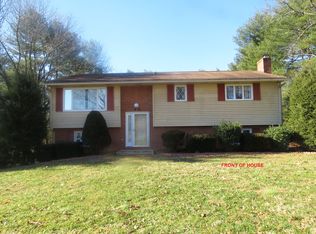 89 Murray Dr, Troutville, VA 24175