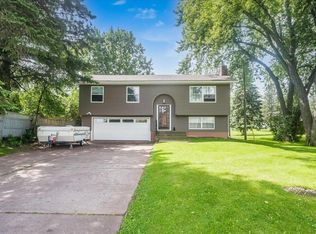 3920 N 21st St, Superior, WI 54880