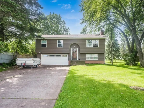 3920 N 21st St, Superior, WI 54880
