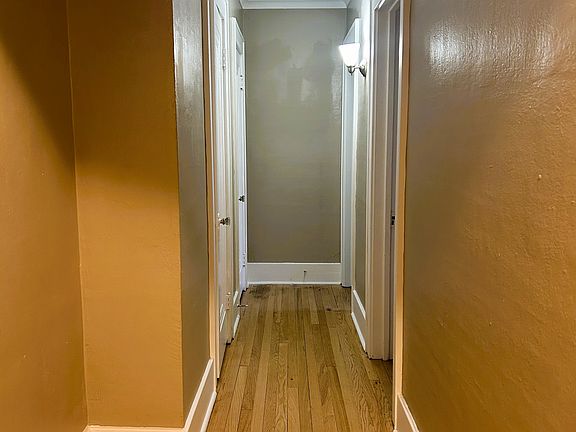 4th image of 1802 W Genesee St APT 37