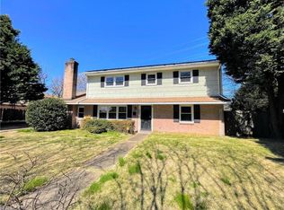 1550 Johnstons Rd, Norfolk, VA 23518