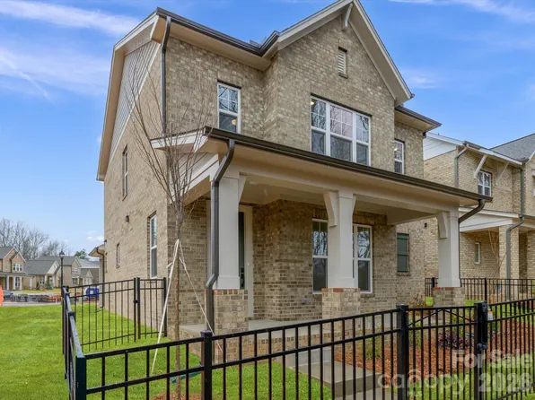 18225 Middle Springs Ln, Mint Hill, NC 28227