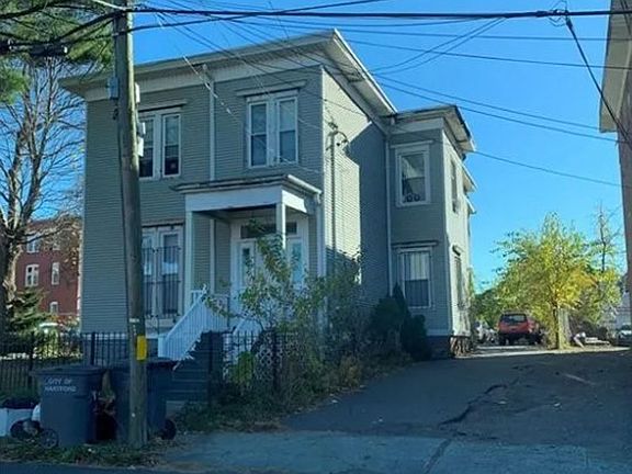 2nd image of 15 Ward St #1