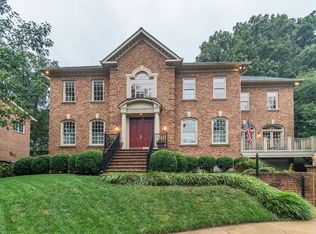 3013 N Dickerson St, Arlington, VA 22207