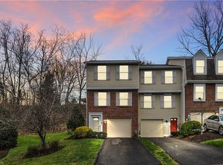 147 Rossmor Ct, Pittsburgh, PA 15229