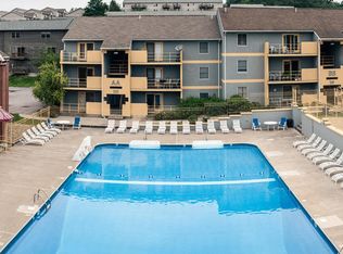 1001 Chateau Royale Ct, Morgantown, WV 26505