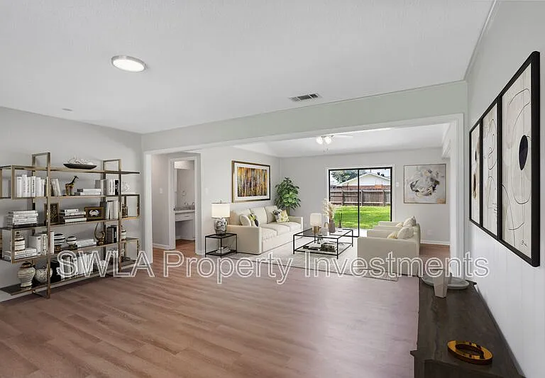 338 Vanessa Ave — Photo 4