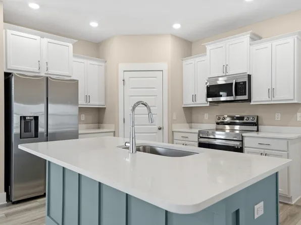 201 Lyla Ln, Crestview, FL 32539