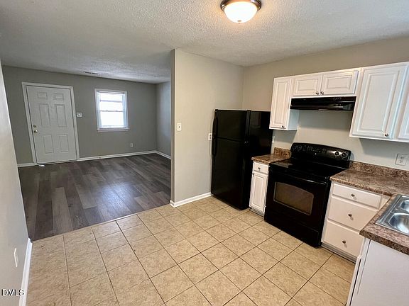 5th image of 1320 Poole Rd APT J