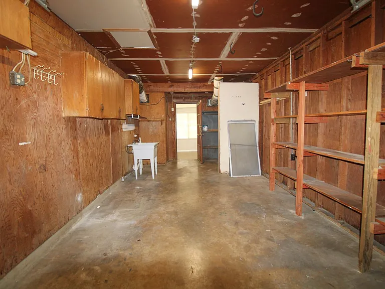 4102 Waikiki Dr — Photo 14