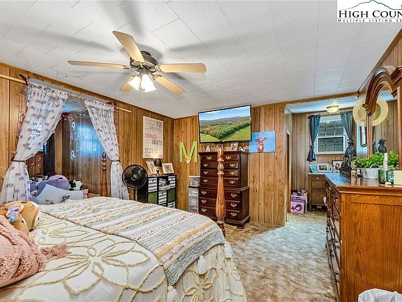 27th image of 886 Blevins Hollow Road